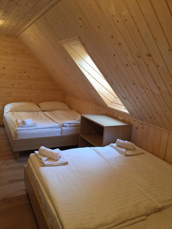 Apartmaji In Sobe Tina Kranjska Gora Exterior photo